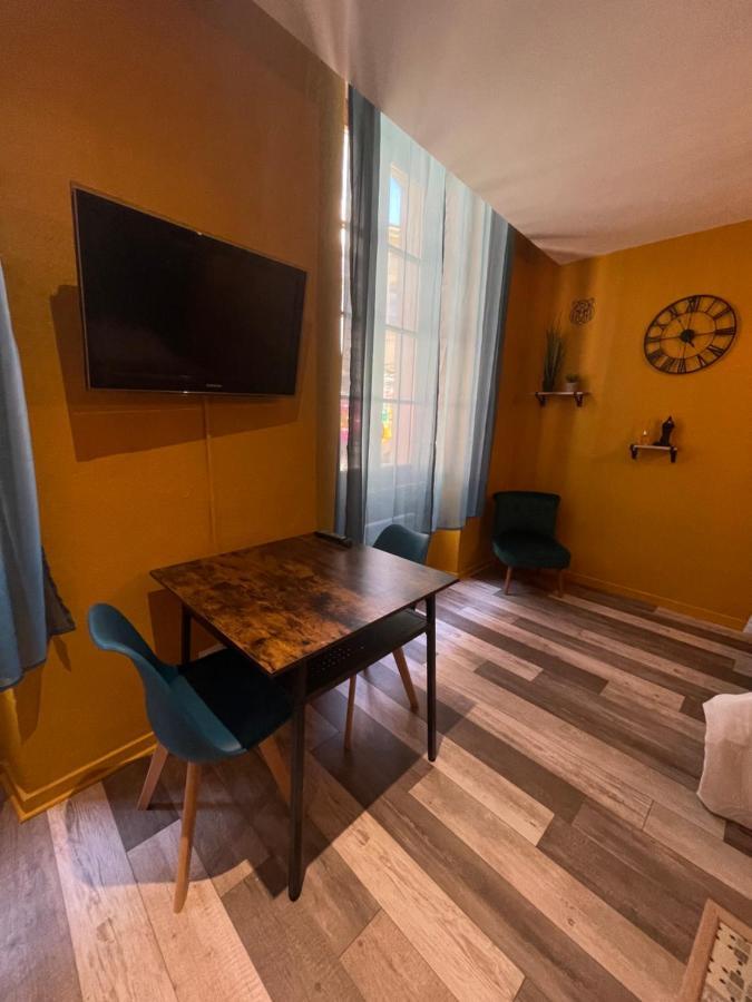 Jungle Room Romans-sur-Isère Dış mekan fotoğraf